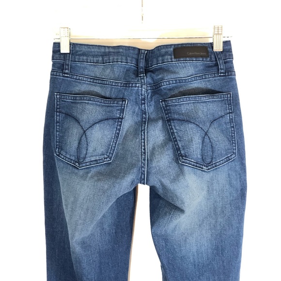 Calvin Klein Jeans ‘Ultimate Skinny’ Skinny Jeans - Picture 4 of 7